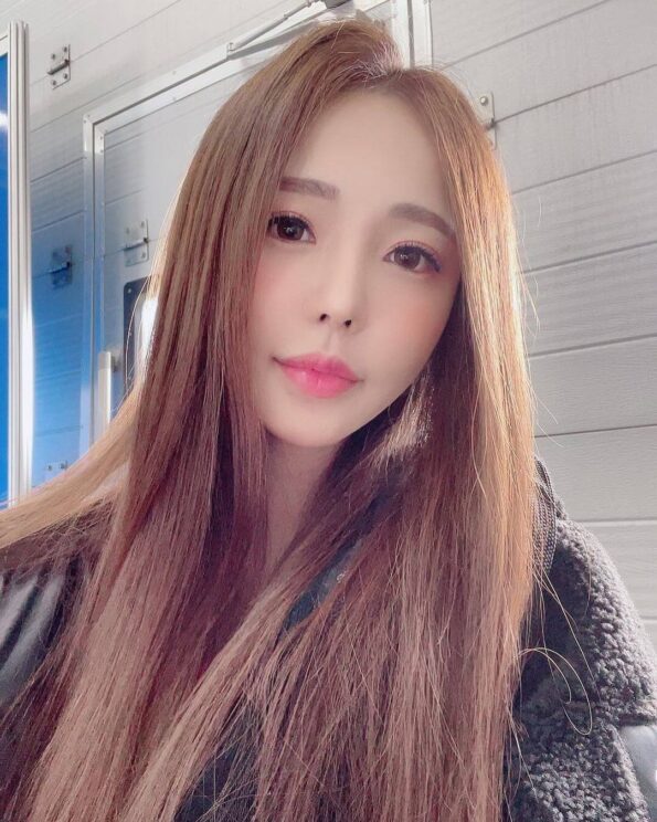 kl local chinese escort girl